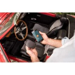 TrackSmart Wireless GPS Tracker: No Subscription, Real-Time Peace Of Mind -Home Electronics Store trackers trakmy the connected gps tracker trakmy is a gps tracking system for all your vehicles you will be alerted directly thr 7